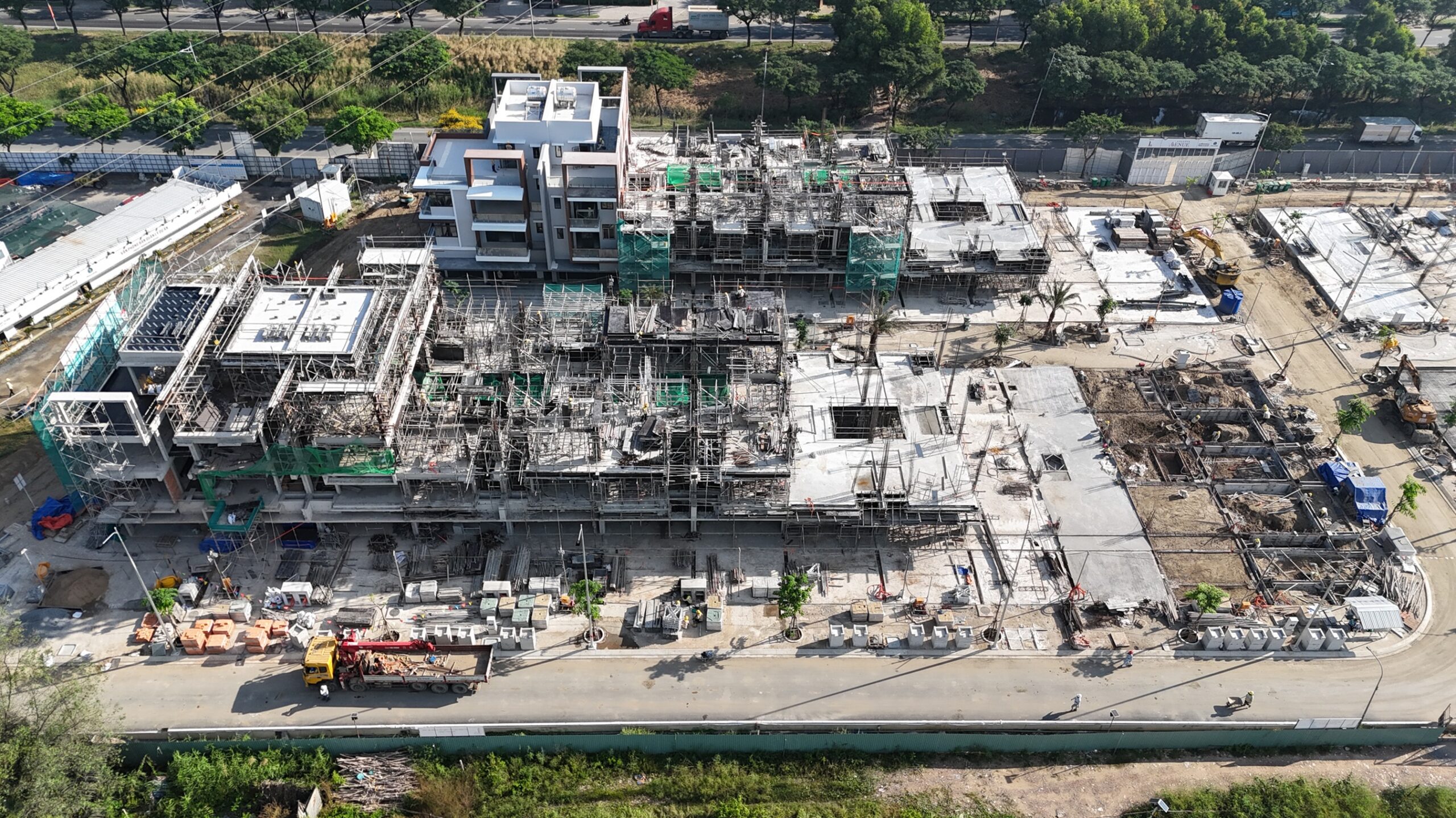 Slider Zone 2: Units C.31 to C.43 are under RC structure works.